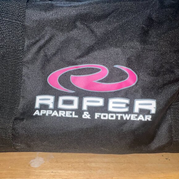 Roper Apparel and Footwear Duffel Bag Pink and Black Travel Gym Bag 24"×14"×10" - Picture 2 of 10